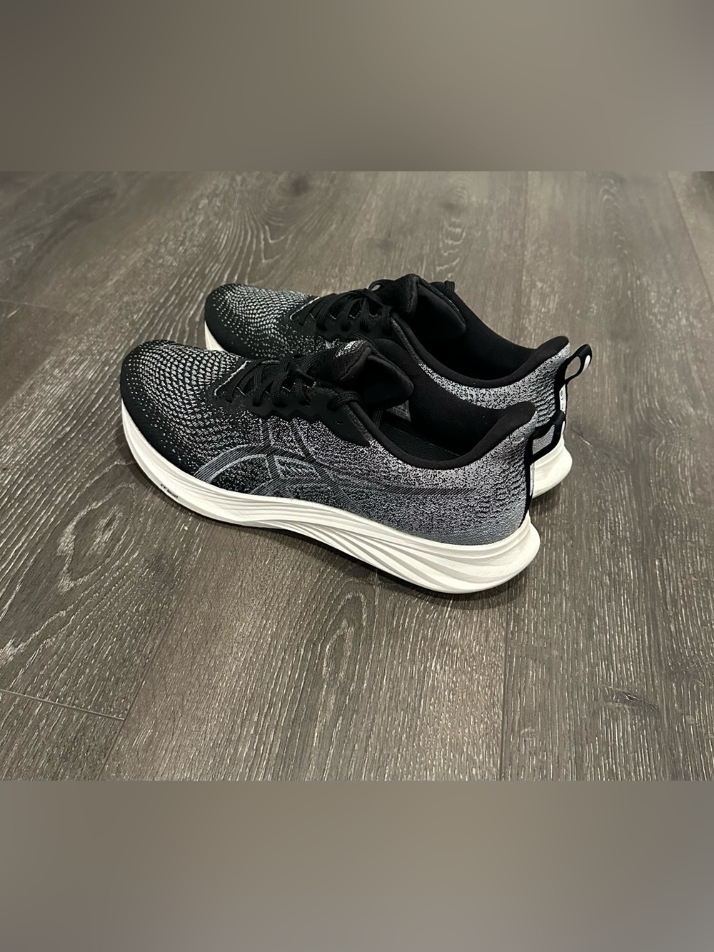 Asics Dynablast 4 Men's Black and Gray Knit Running Shoes Mens Size 10
